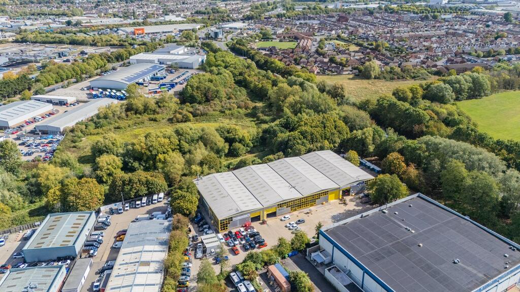 Unit 3 Quadrillion Ind Est Swindon25.jpg