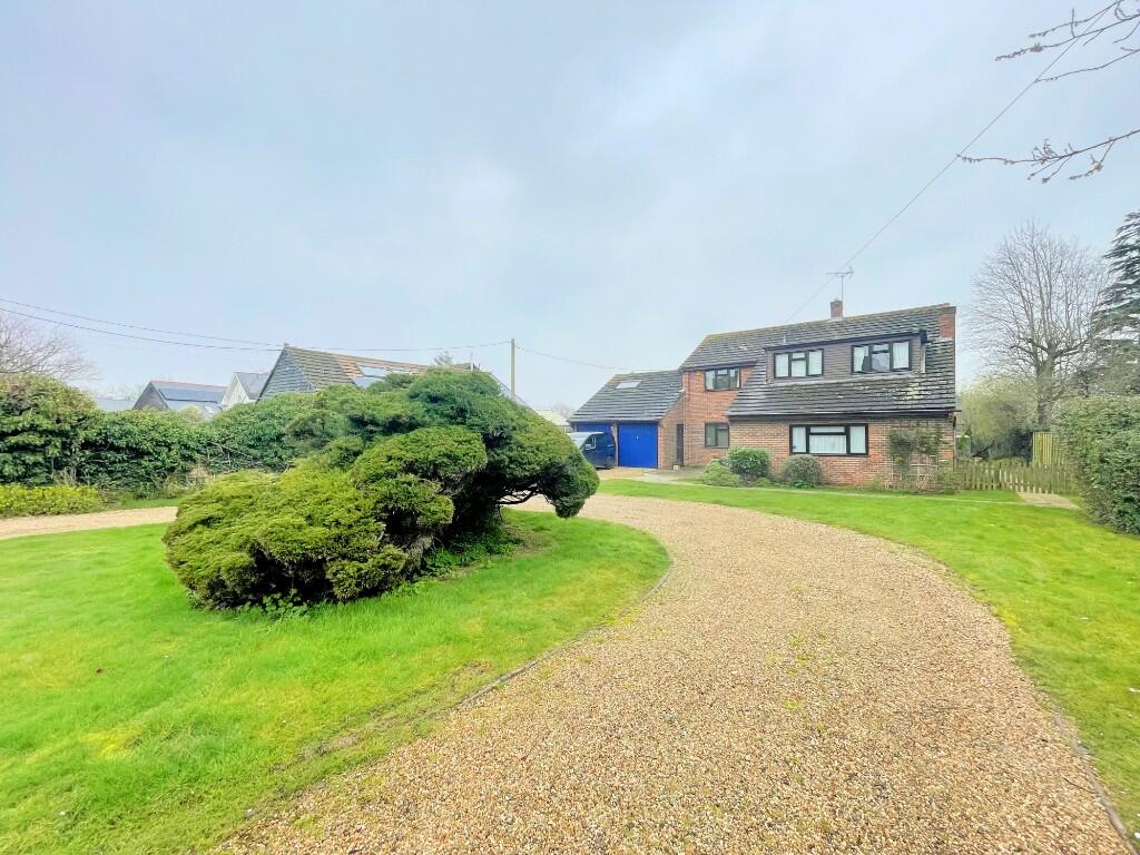 4 bedroom detached house for sale in Wycke Lane, TOLLESBURY, CM9