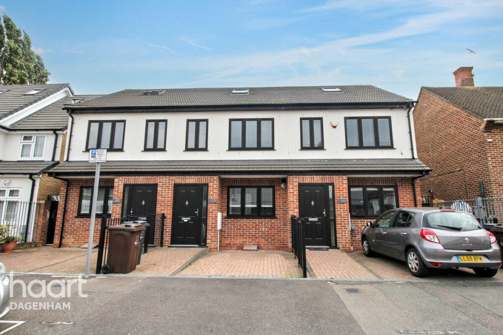 Main image of property: Lillechurch Road, DAGENHAM