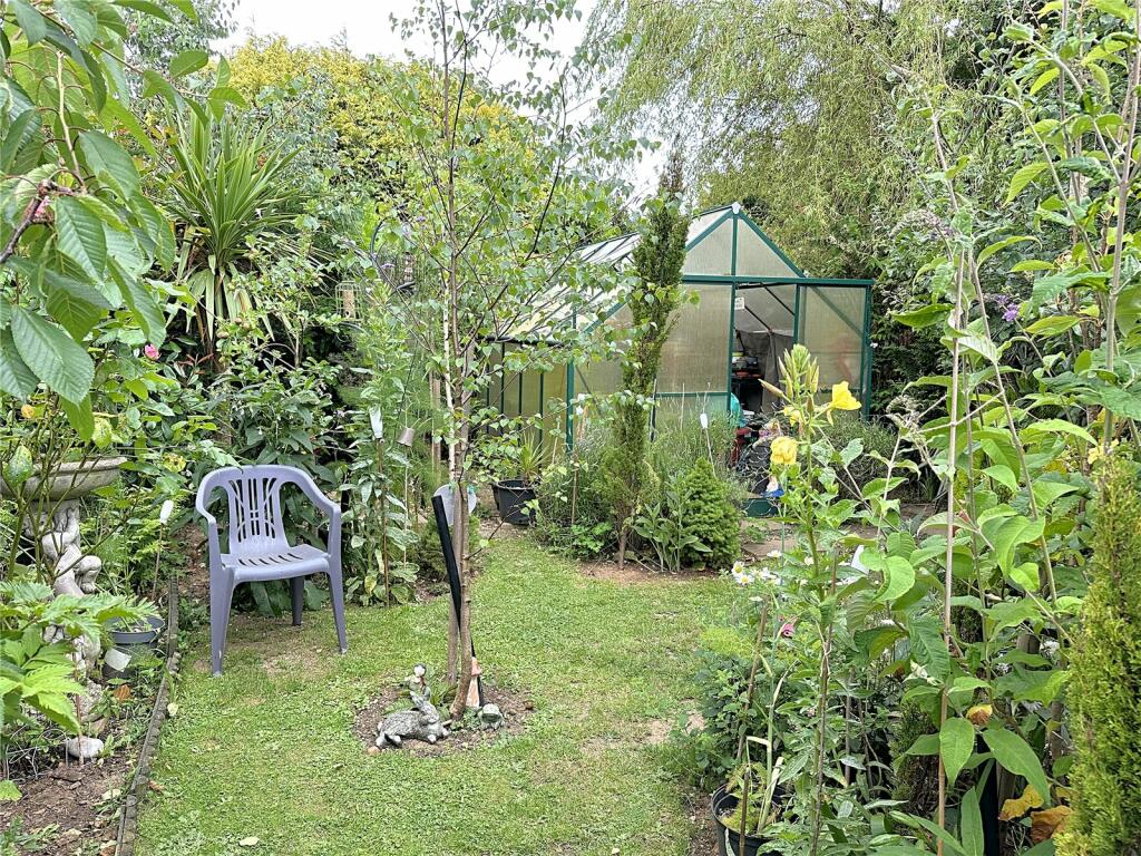 Additional property image - Hearnfield Road, Wick, Littlehampton, West Sussex, BN17