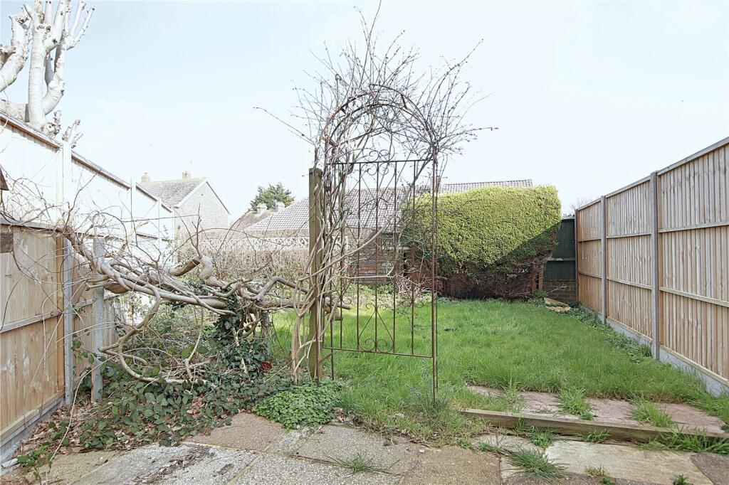 Additional property image - Milton Avenue, Rustington, Littlehampton, West Sussex, BN16