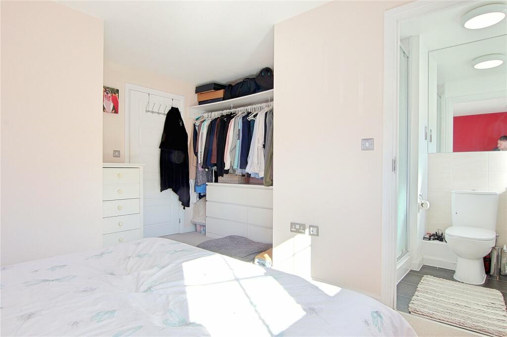 Additional property image - Suter Gardens, Littlehampton, West Sussex, BN17