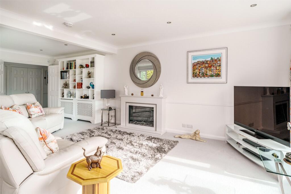 Additional property image - Selhurst Close, East Preston, Littlehampton, West Sussex, BN16