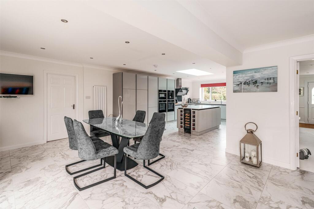 Additional property image - Selhurst Close, East Preston, Littlehampton, West Sussex, BN16
