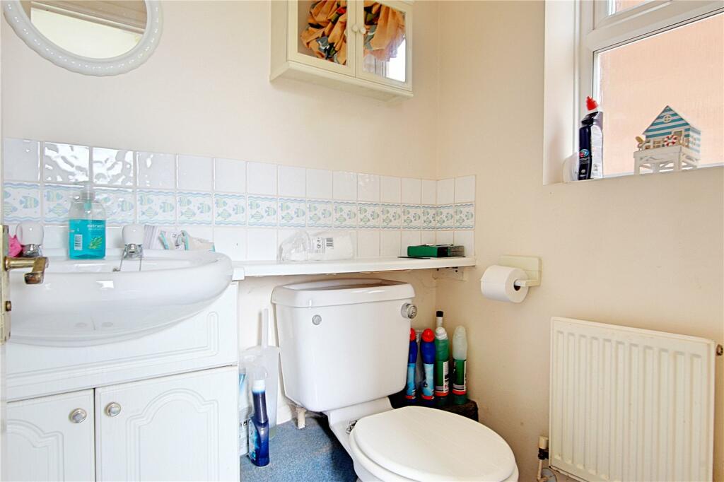 Additional property image - Bluebell Drive, Littlehampton, West Sussex, BN17