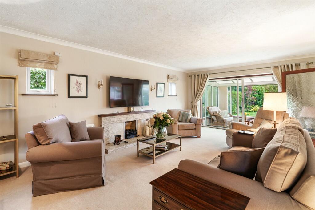 Additional property image - The Thatchway, Angmering, Littlehampton, West Sussex, BN16