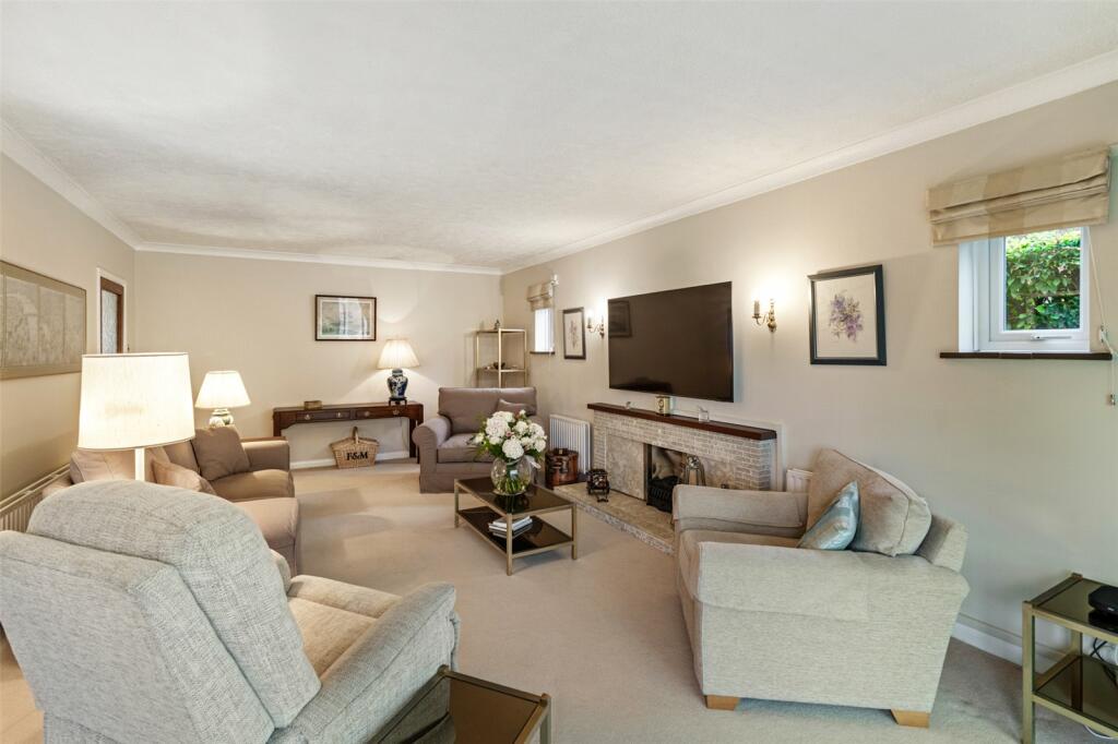 Additional property image - The Thatchway, Angmering, Littlehampton, West Sussex, BN16