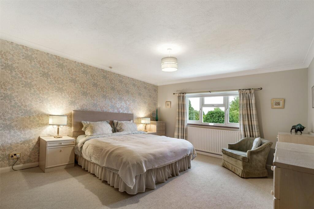 Additional property image - The Thatchway, Angmering, Littlehampton, West Sussex, BN16
