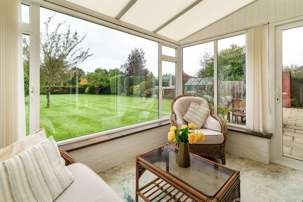 Additional property image - The Thatchway, Angmering, Littlehampton, West Sussex, BN16