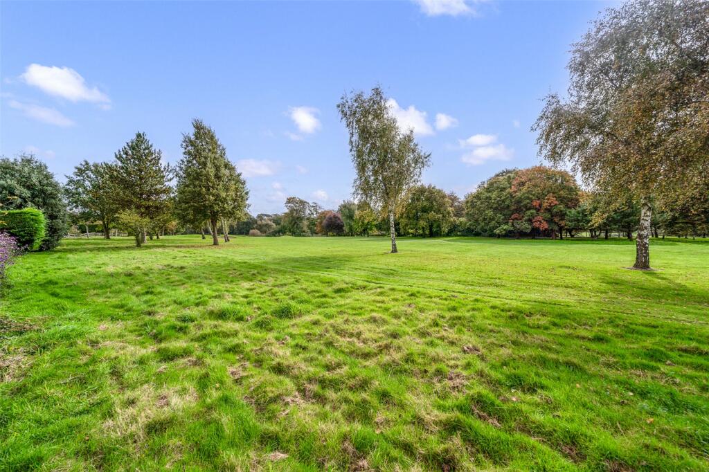 Additional property image - The Thatchway, Angmering, Littlehampton, West Sussex, BN16