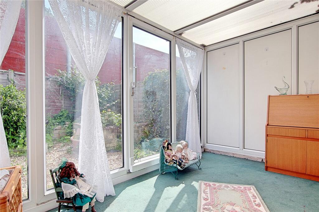 Additional property image - Amberley Close, Littlehampton, West Sussex, BN17