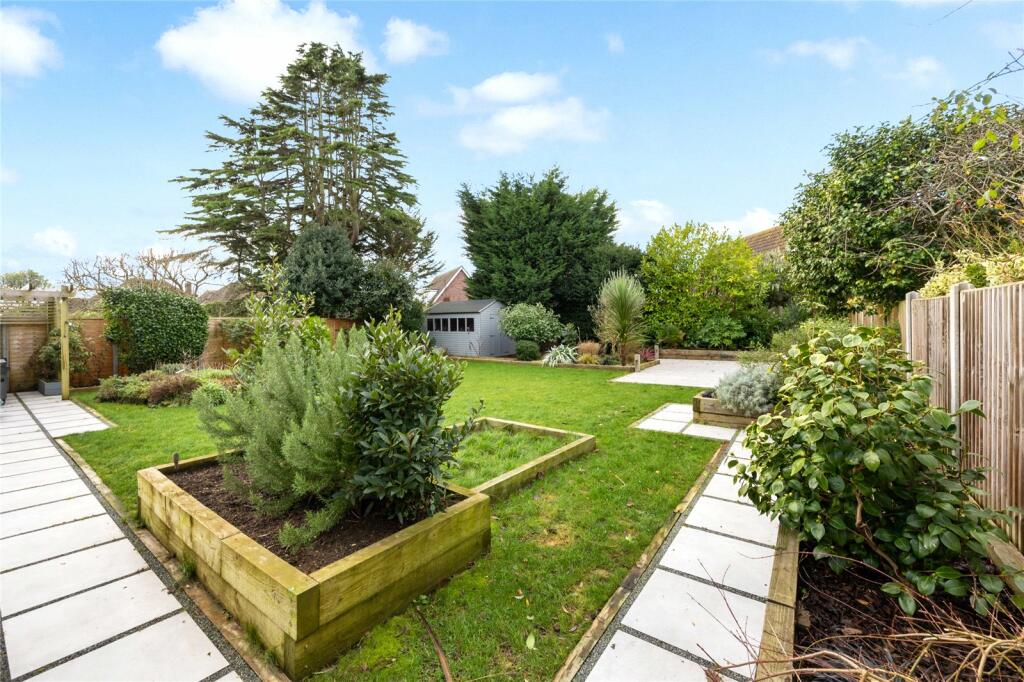Additional property image - Ruston Park, Rustington, Littlehampton, West Sussex, BN16