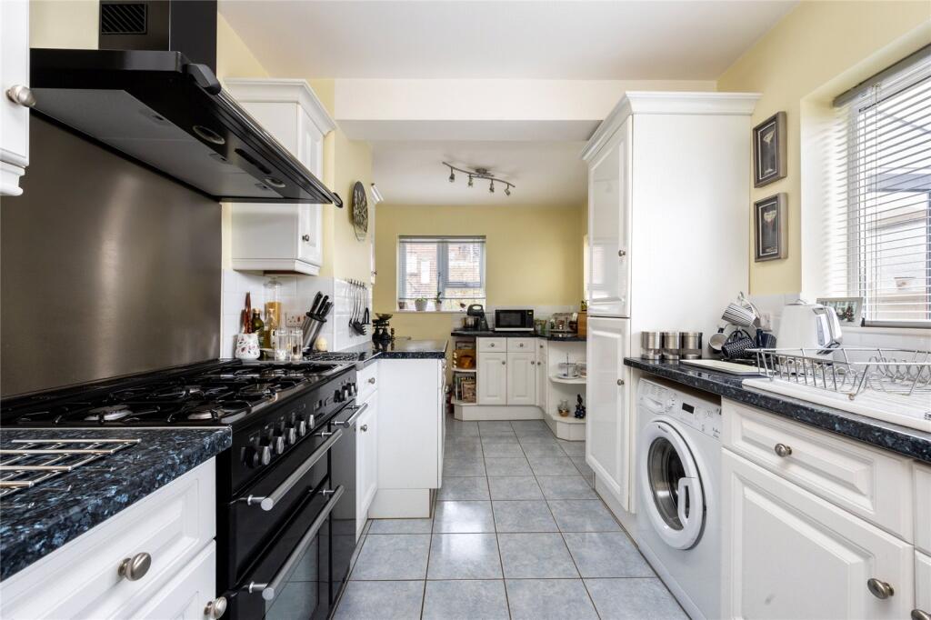Additional property image - Irvine Road, Littlehampton, West Sussex, BN17