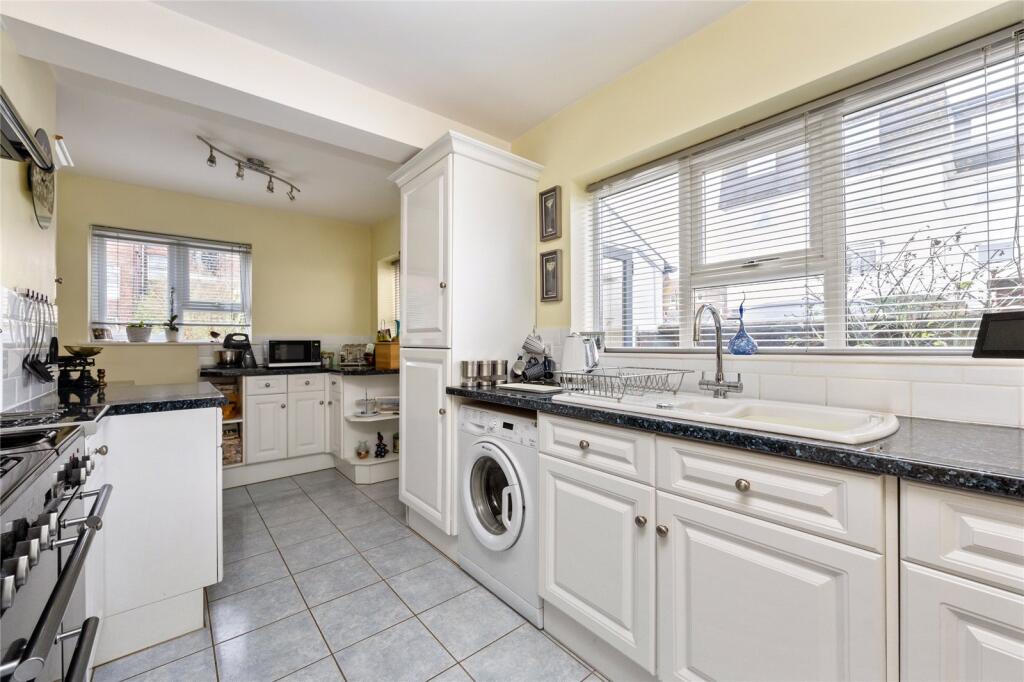 Additional property image - Irvine Road, Littlehampton, West Sussex, BN17