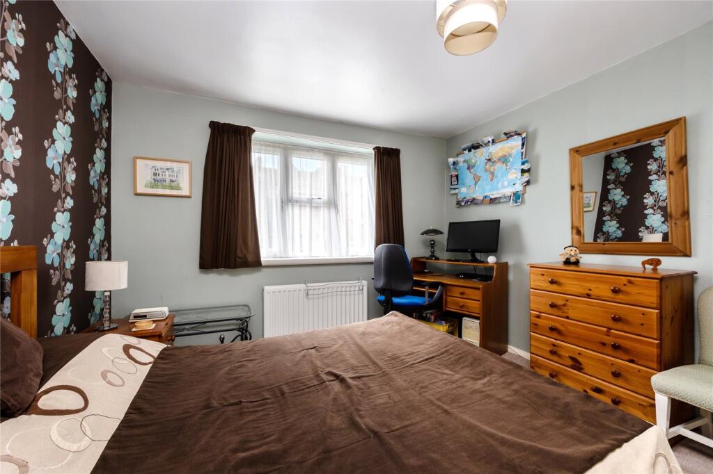 Additional property image - Irvine Road, Littlehampton, West Sussex, BN17