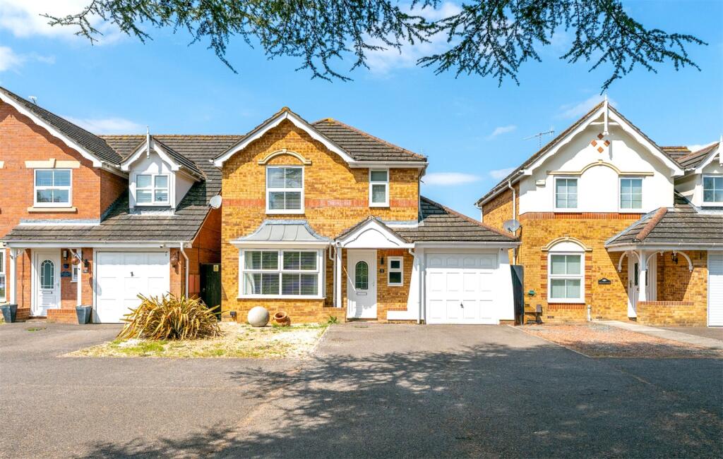 Main image of property: Hollyhock Way, Littlehampton, West Sussex, BN17