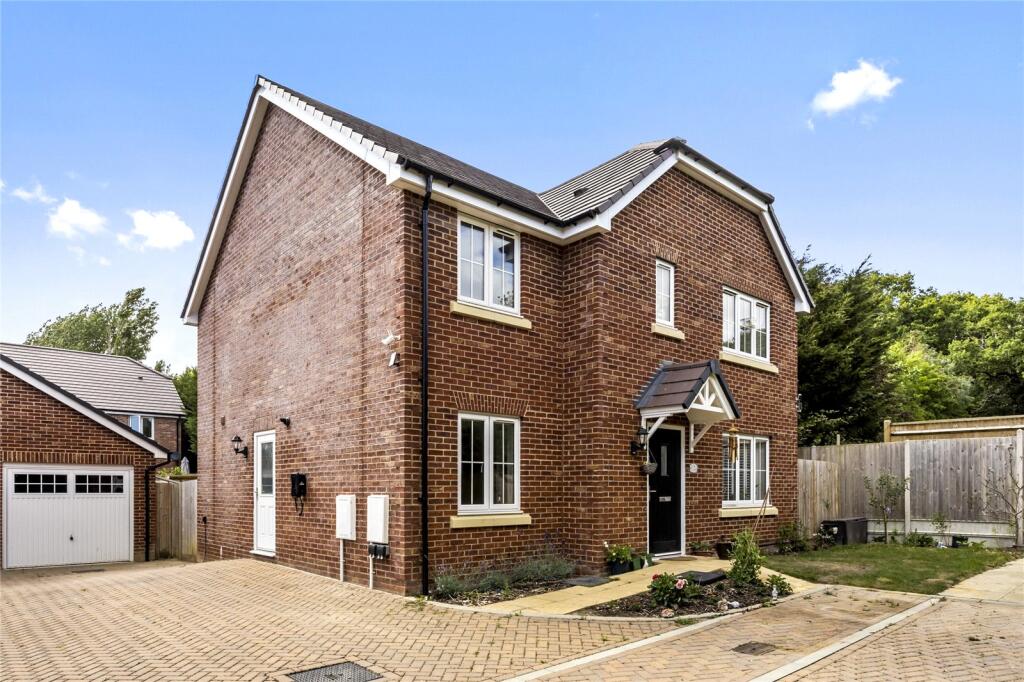 Main image of property: Avocet Drive, Angmering, Littlehampton, West Sussex, BN16