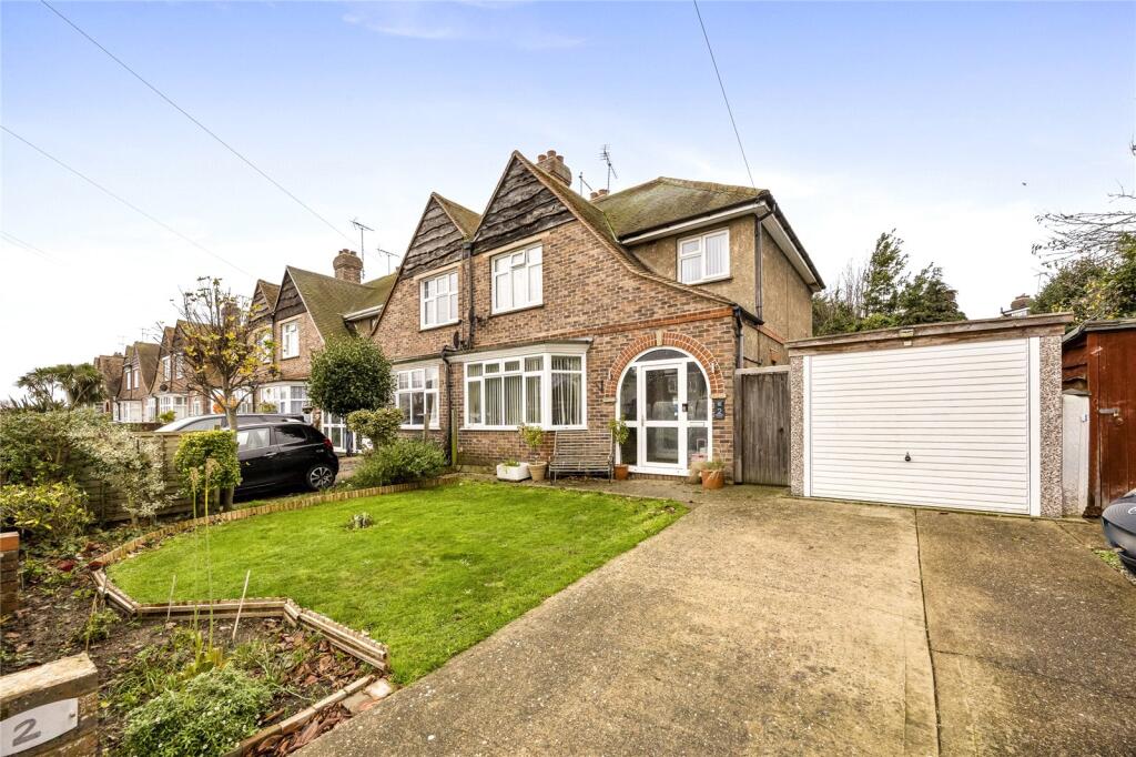 Main image of property: Tennyson Avenue, Rustington, Littlehampton, West Sussex, BN16