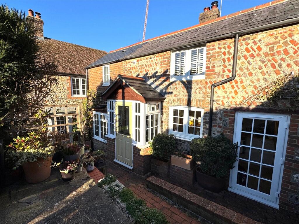 Main image of property: High Street, Angmering, Littlehampton, West Sussex, BN16