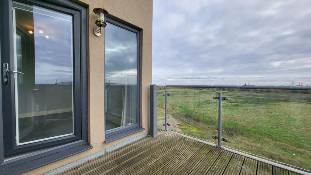 2 bedroom apartment for sale in Hammonds Drive, Peterborough, PE1