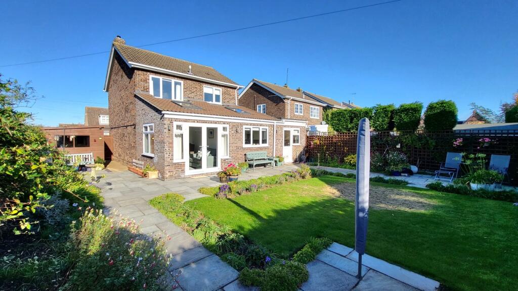 Main image of property: Buttermere Place, Gunthorpe, Peterborough, PE4