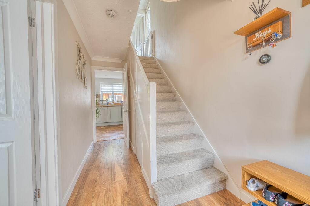 Additional property image - Meadowland, Christchurch, BH23