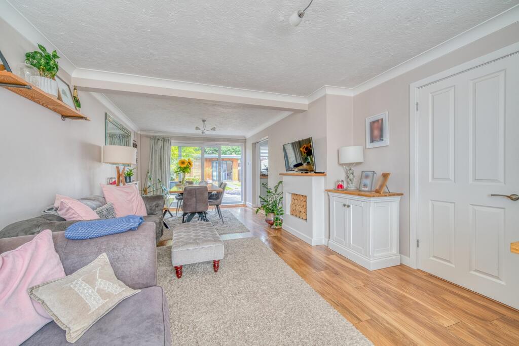 Additional property image - Meadowland, Christchurch, BH23
