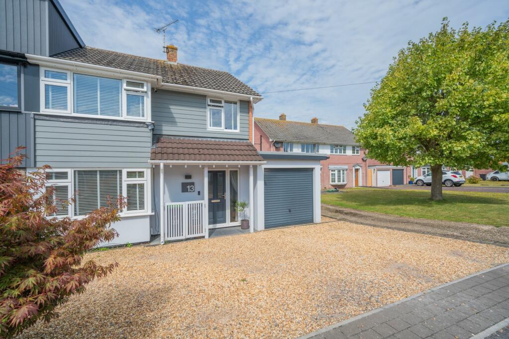 Additional property image - Meadowland, Christchurch, BH23
