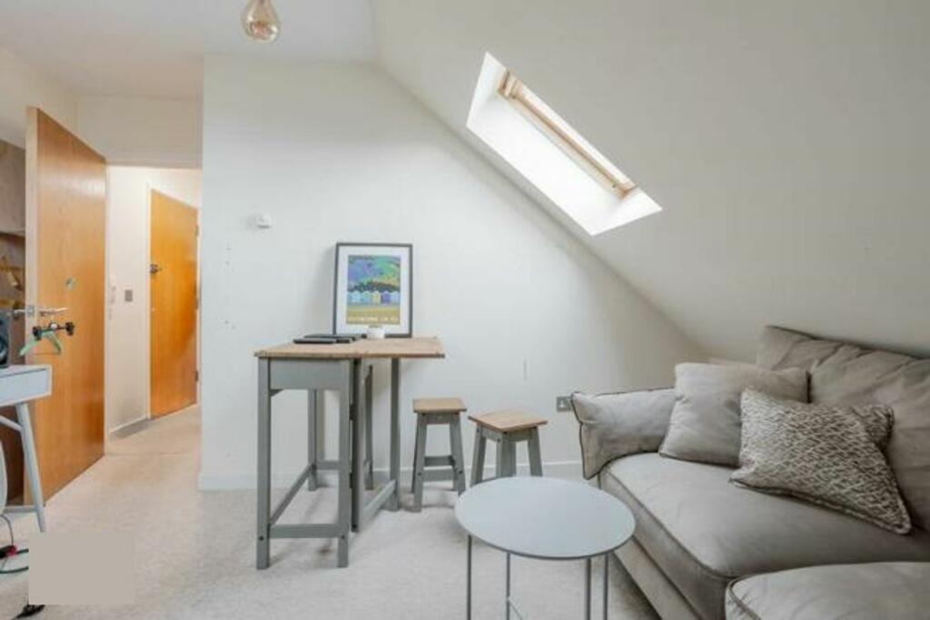 Additional property image - Woodside Road, Bournemouth, BH5