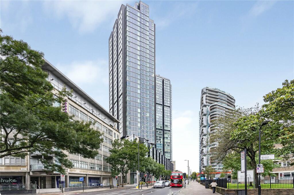 Main image of property: Bollinder Place, London, EC1V