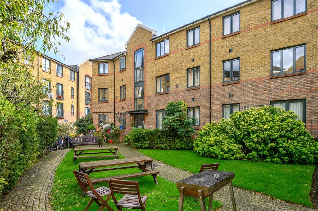 Main image of property: Durward Street, London, E1