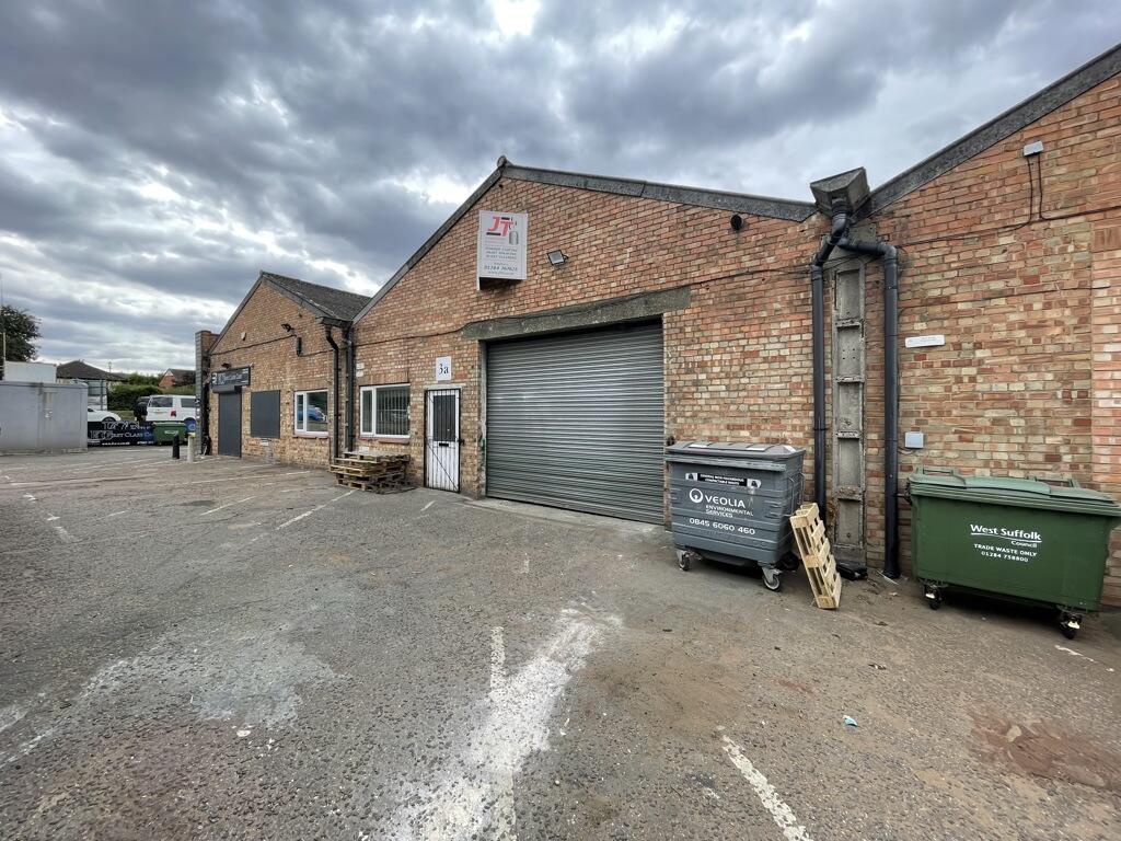 Main image of property: Unit 3A Barton Road Trading Estate, Bury St. Edmunds, Suffolk, IP32 7BE