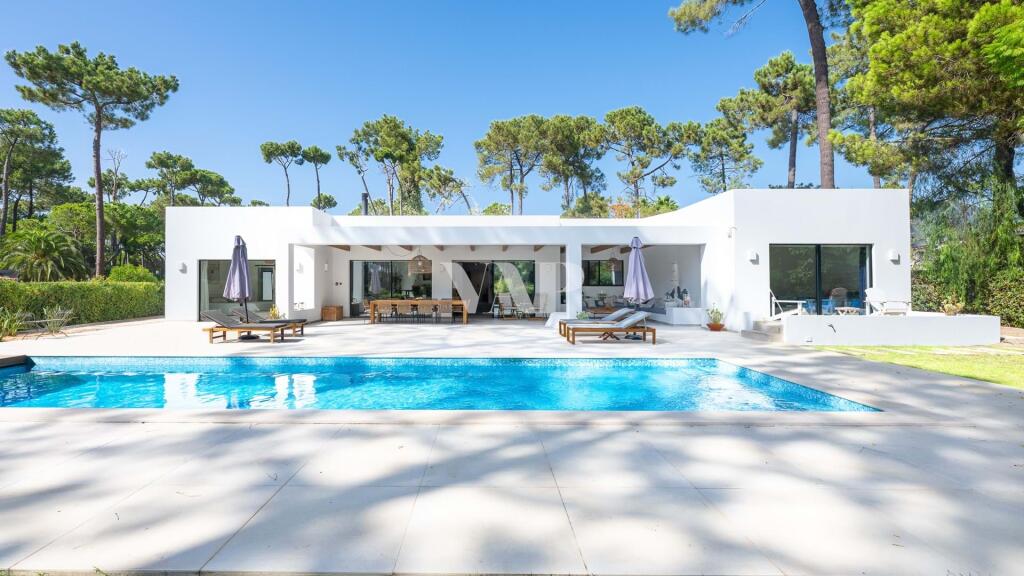 Main image of property: Algarve, Vilamoura