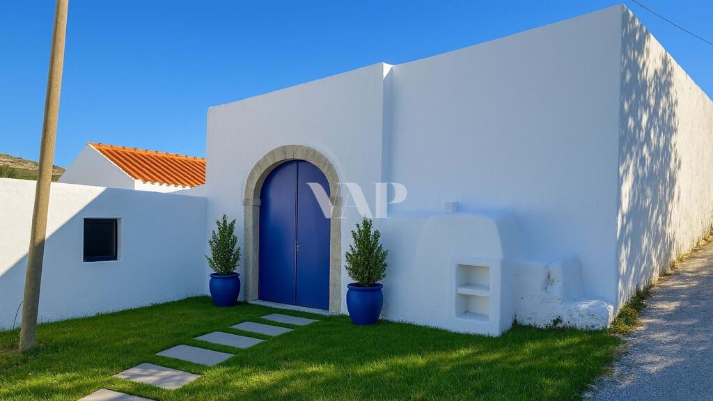 Main image of property: Algarve, Santa Bárbara de Nexe