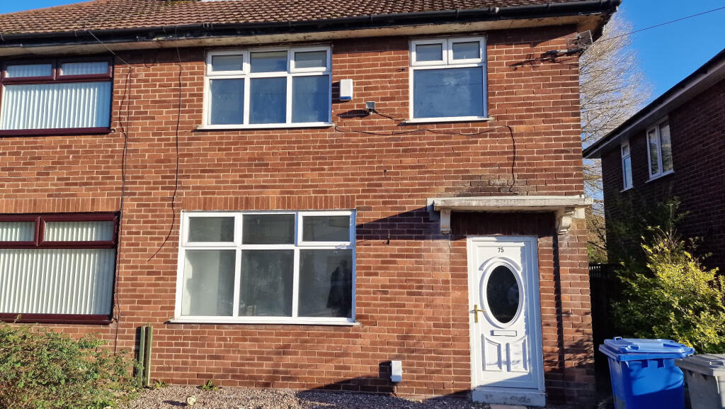 Main image of property: Manchester, Manchester, M32