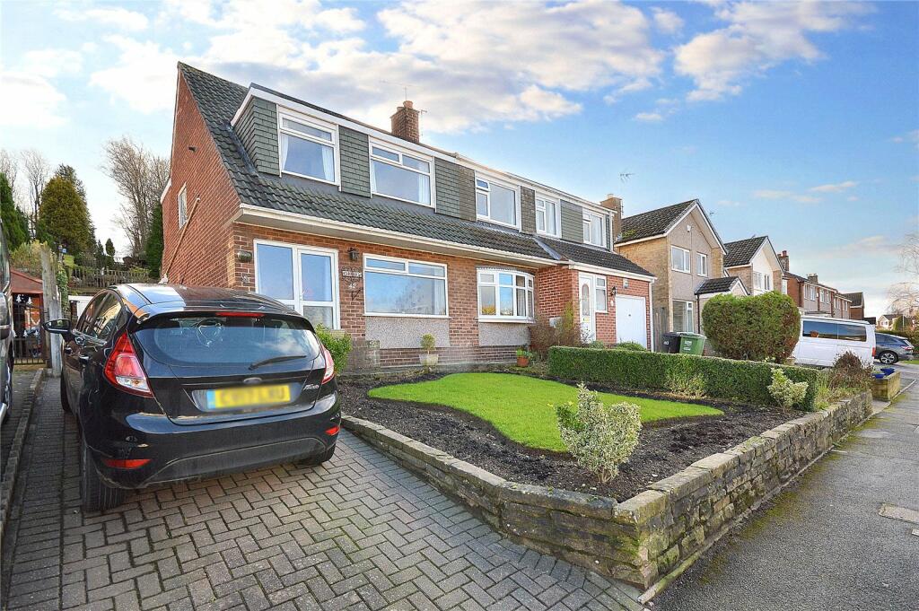 3 bedroom semidetached house for sale in Acaster Drive, Garforth