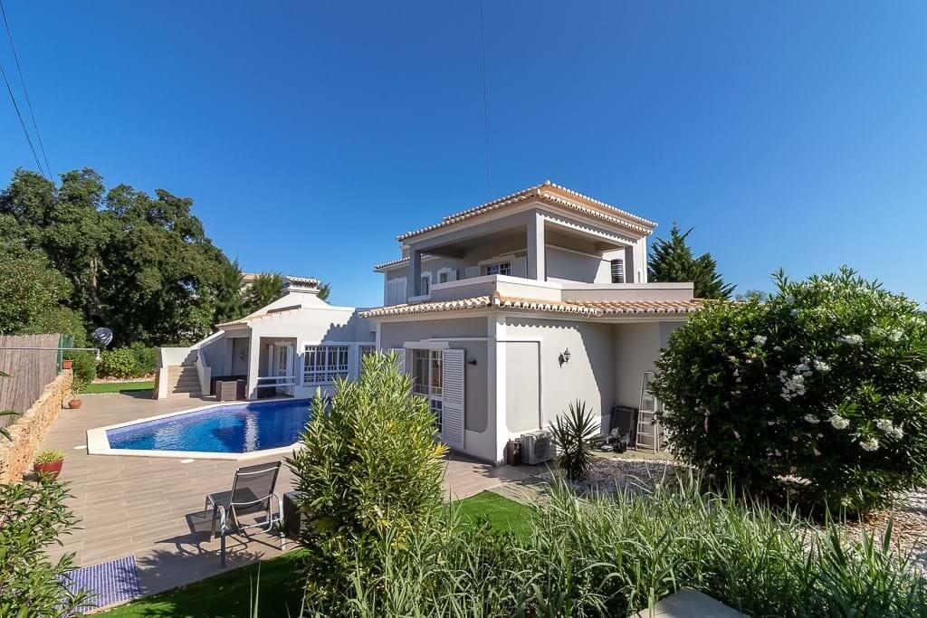 Main image of property: Algarve, Carvoeiro