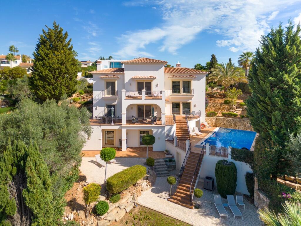 Main image of property: Algarve, Carvoeiro