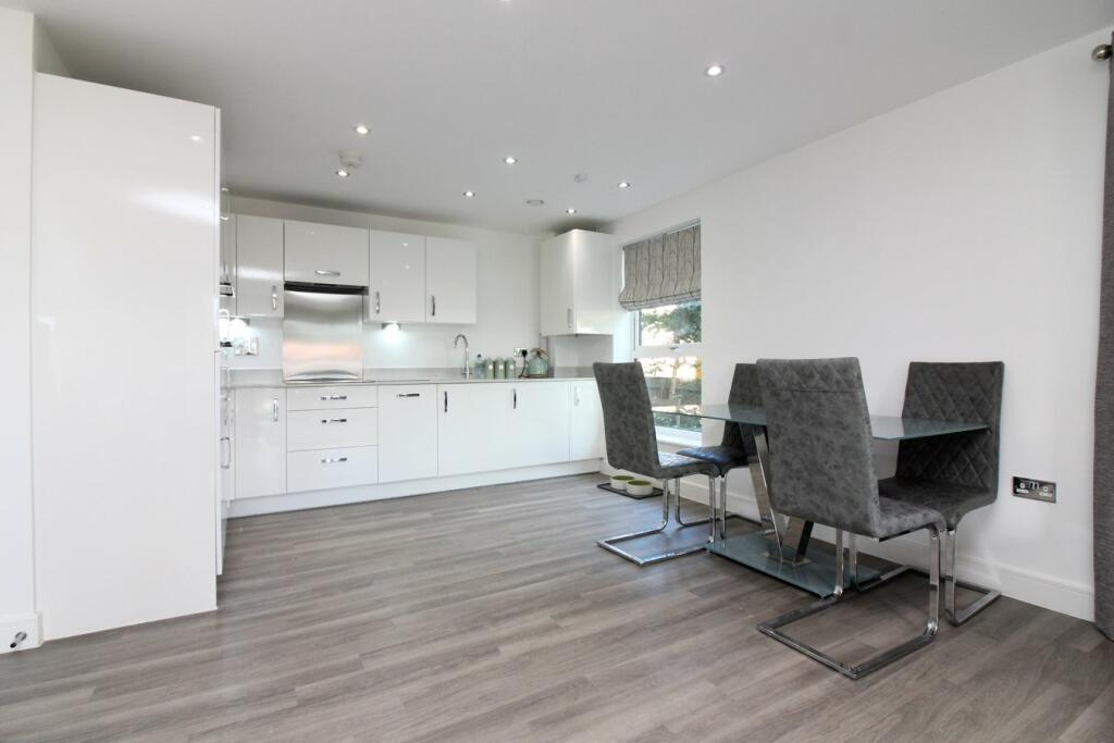 Additional property image - Bridge Road East, Welwyn Garden City, AL7