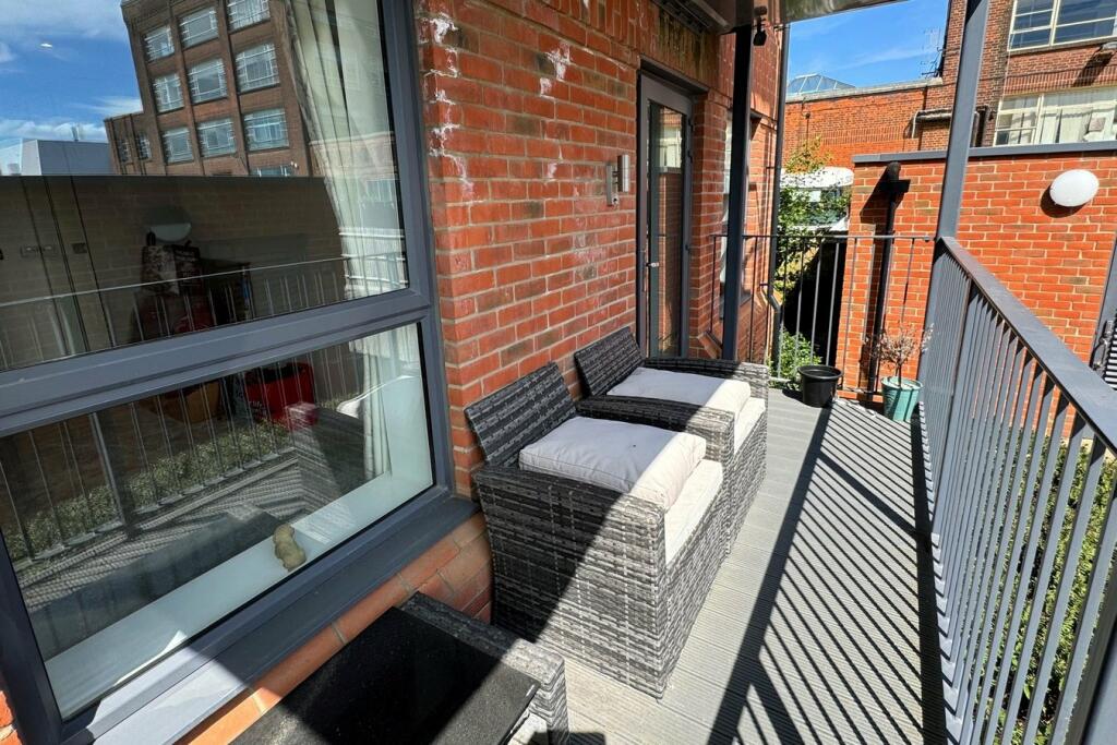 Additional property image - Bridge Road East, Welwyn Garden City, AL7