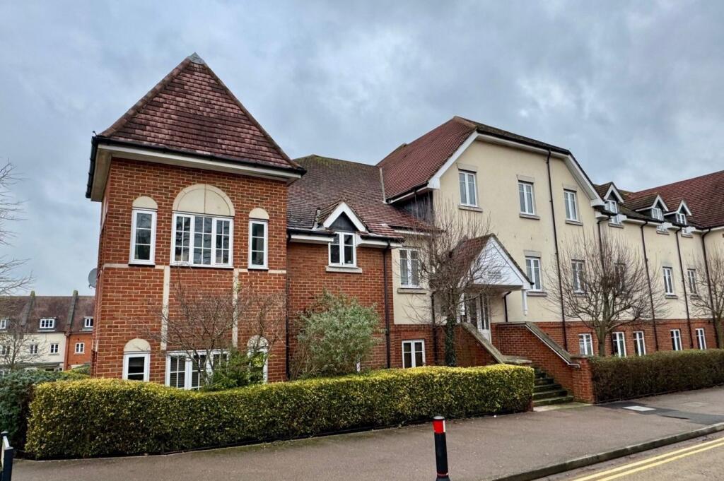 Main image of property: Whinbush Road, Hitchin, SG5