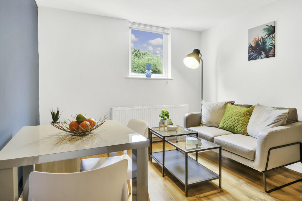 Main image of property: Cliff Road, Leeds