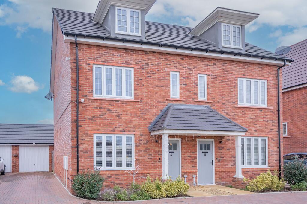 Main image of property: Magdalen Drive, Evesham, WR11