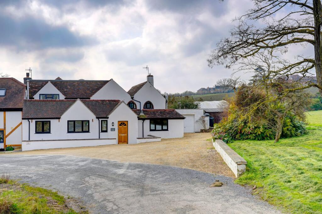 Main image of property: Blayneys Lane, Evesham, WR11