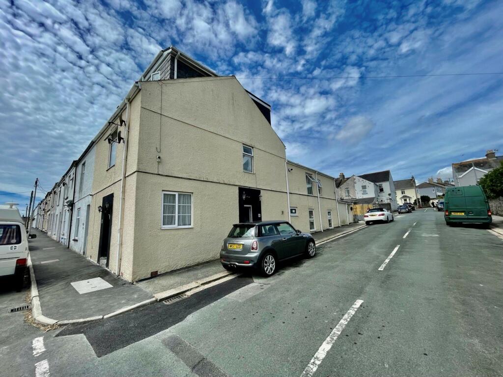 1 bedroom apartment for rent in Wellington Street, Torpoint, Cornwall, PL11