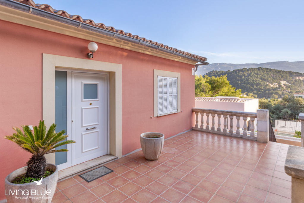 5 bedroom villa for sale in Port De Soller, Mallorca, Spain