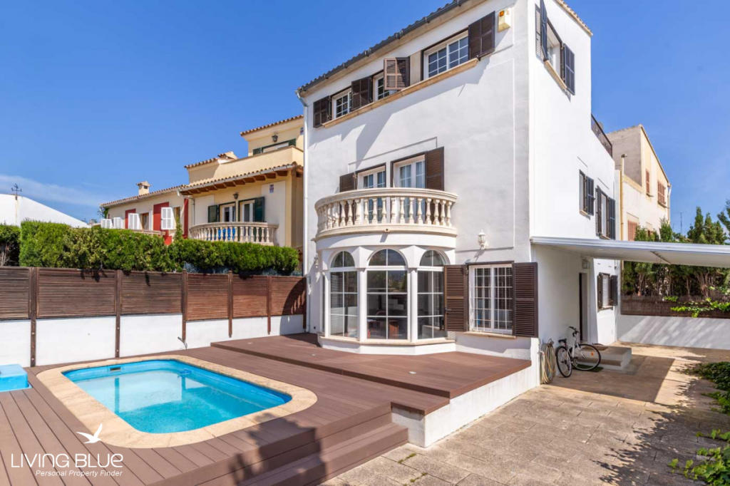 5 bedroom villa for sale in Palma De Mallorca, Mallorca, Spain