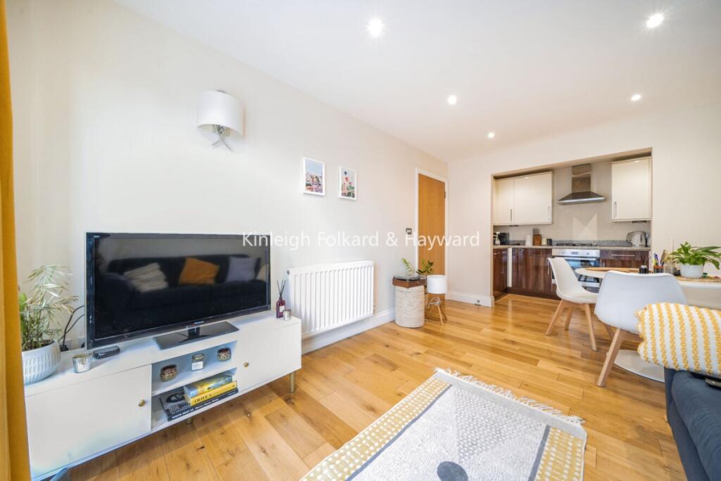 Main image of property: 1 Mantle Road, London, SE4
