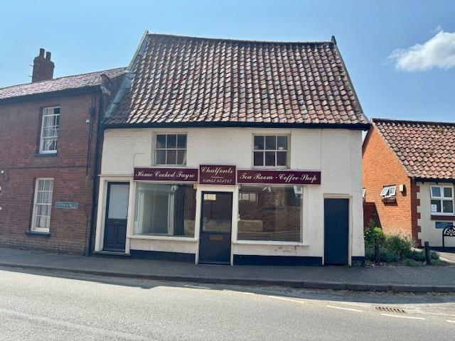 Main image of property: Market Place, Hingham