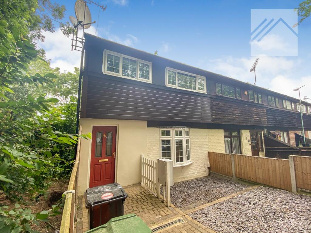 Main image of property: Parkside, Basildon